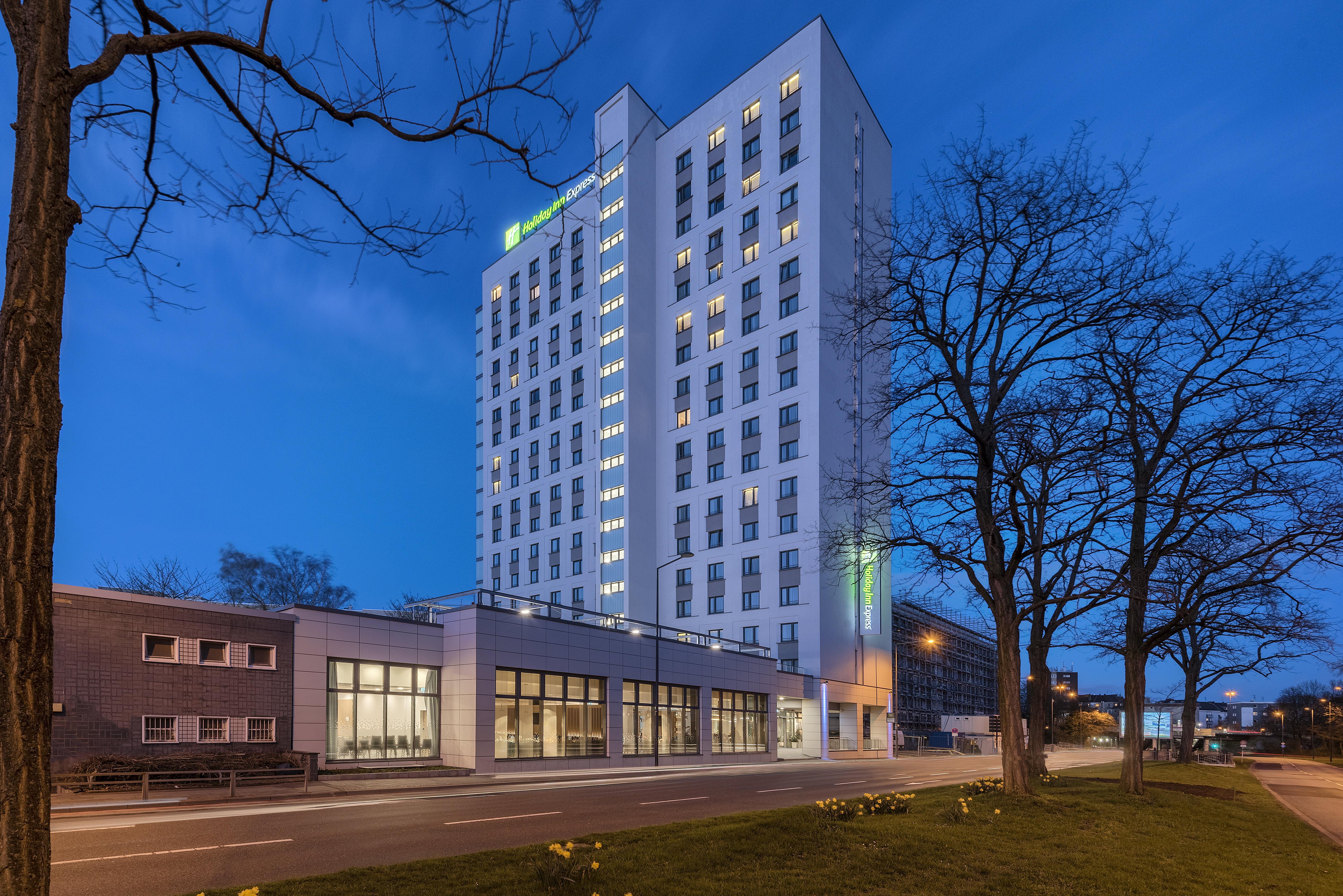 Holiday Inn Express - Cologne - City Centre Extérieur photo